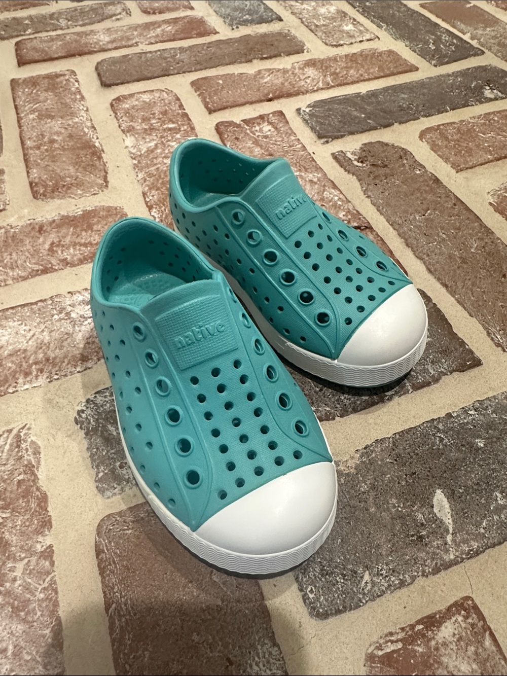 Native Kids Slip-On Water Shoes in Teal with White Toe